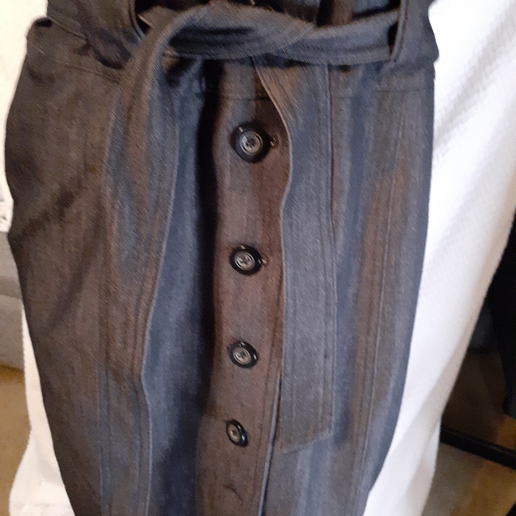 Dress - Picture 3 of 6